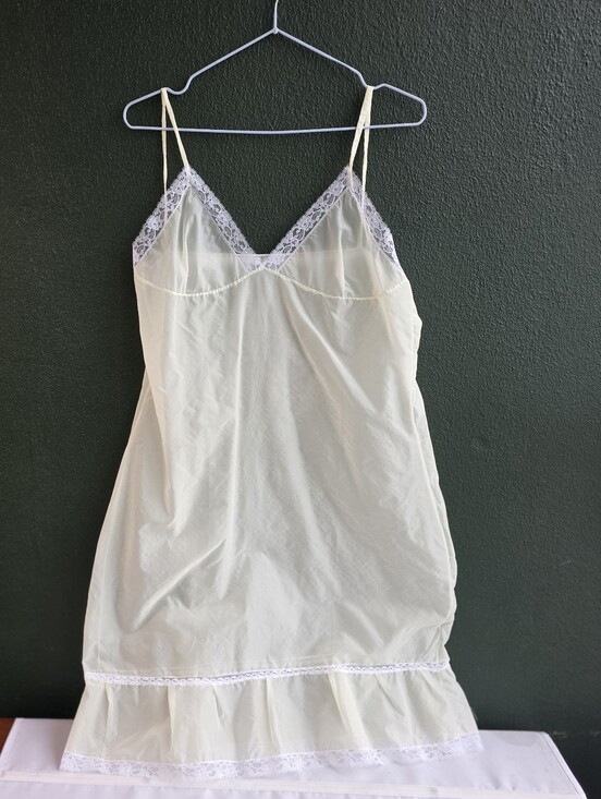 The Unbranded Brand Other - Vintage Light Yellow Lace-Trim Slip with Delicate V-Neck Nylon